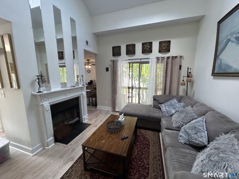 75 Redwood Drive East Haven CT 06513