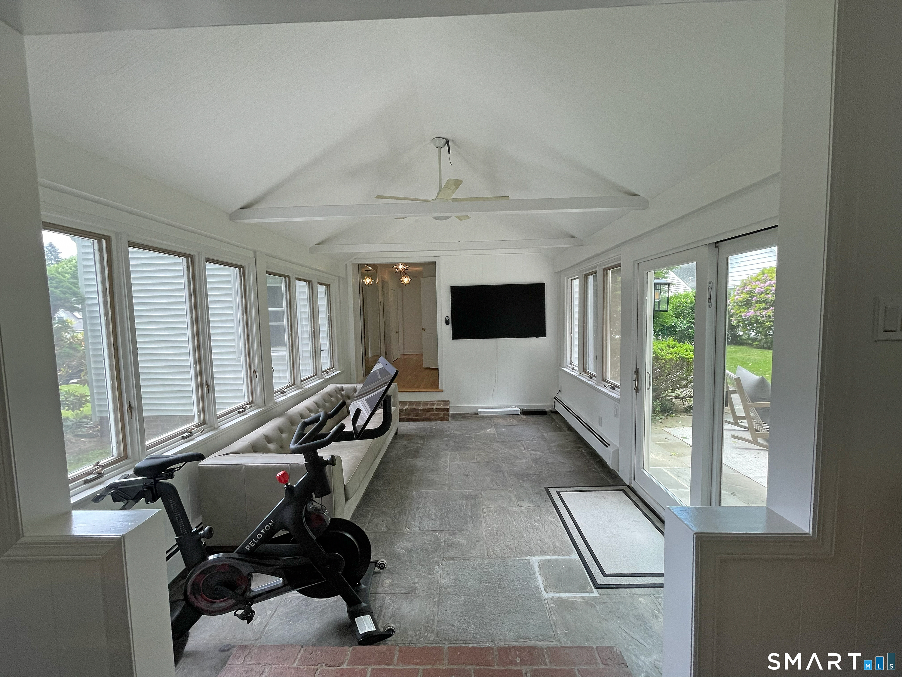 48 Hilton Street Darien CT 06820