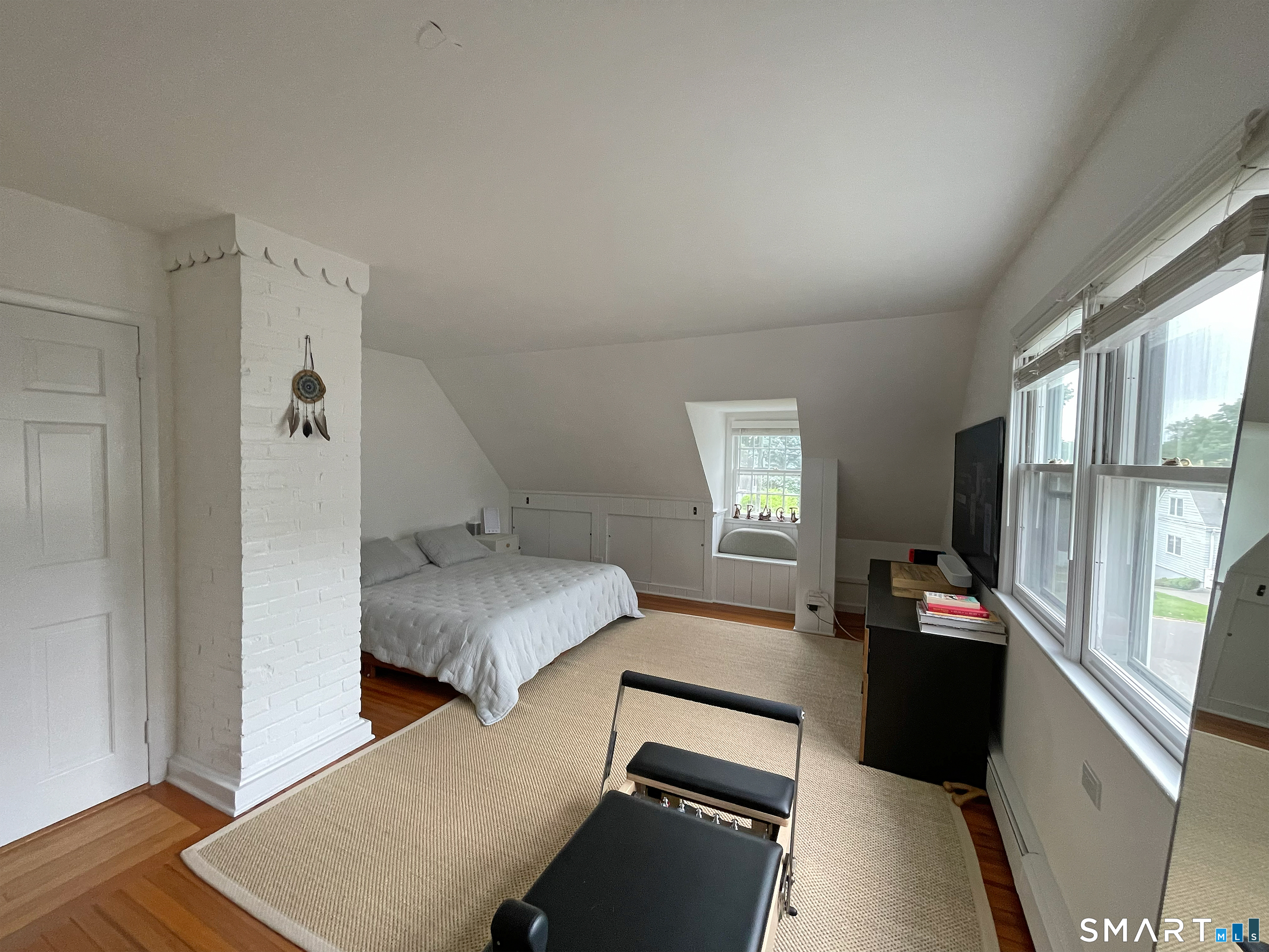 48 Hilton Street Darien CT 06820