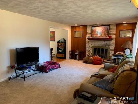 40 Pollys Lane Montville CT 06382