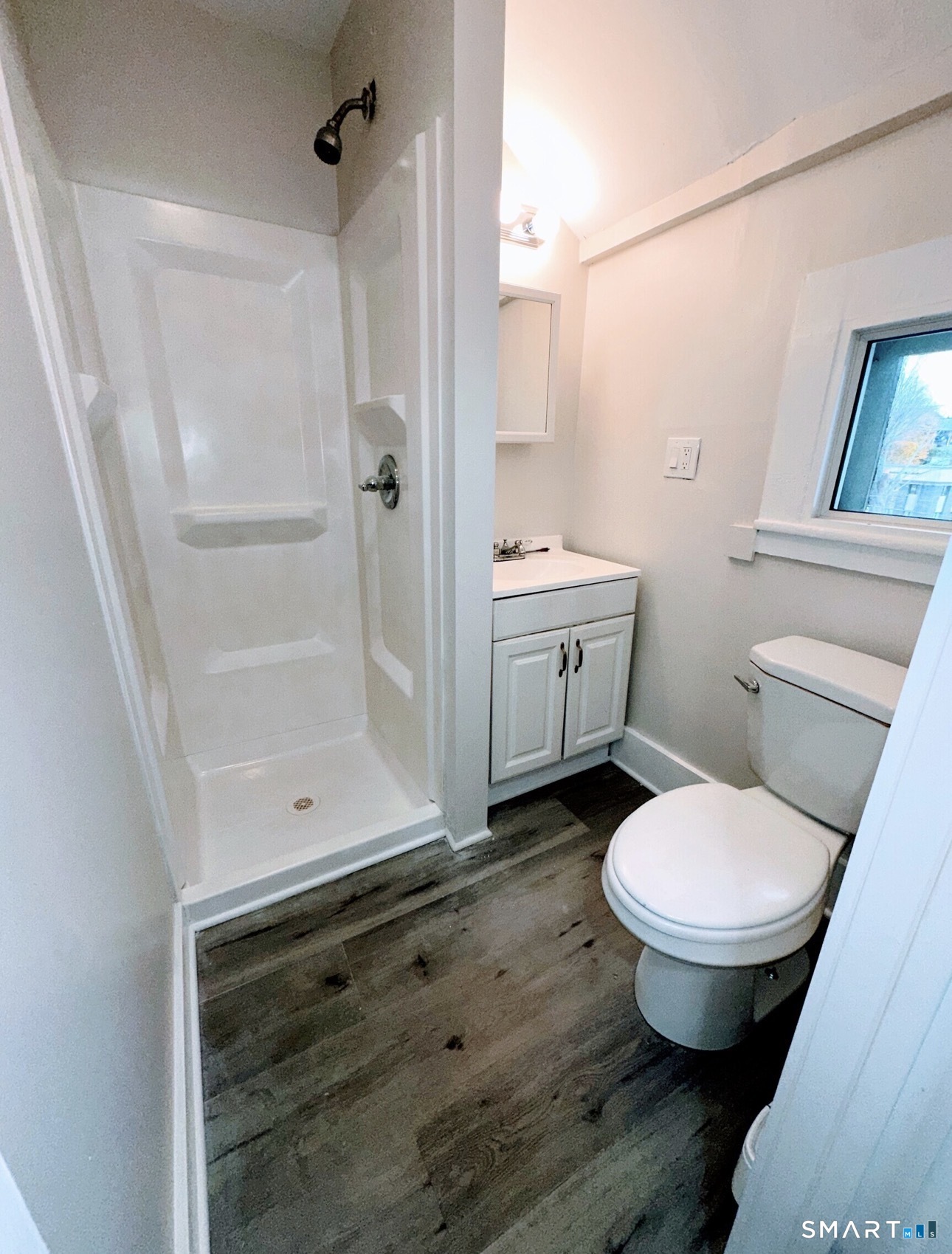 34 Bulkeley Plain New London CT 06360