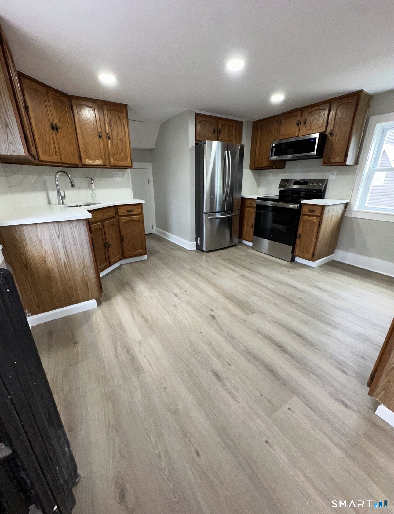 34 Bulkeley Plain New London CT 06360