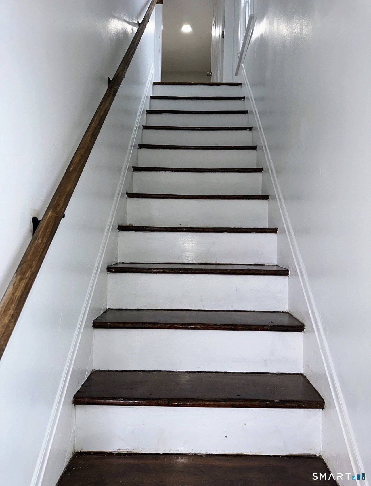 34 Bulkeley Plain New London CT 06360