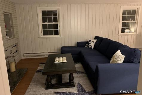 5 Meriden Road Old Lyme CT 06371