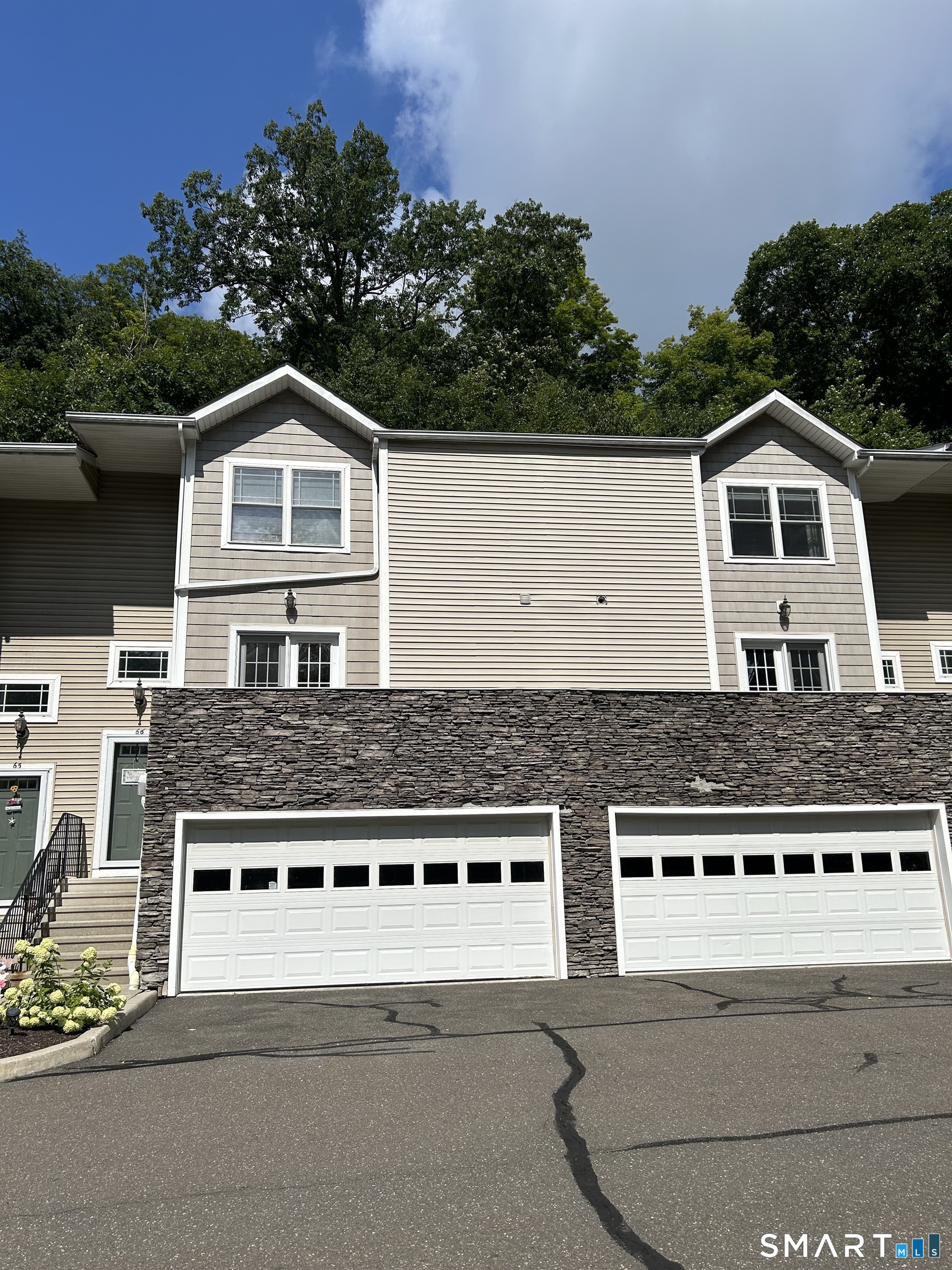 66 Stetson Place Danbury CT 06811