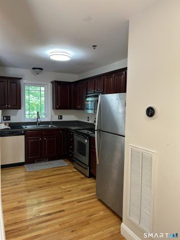 66 Stetson Place Danbury CT 06811