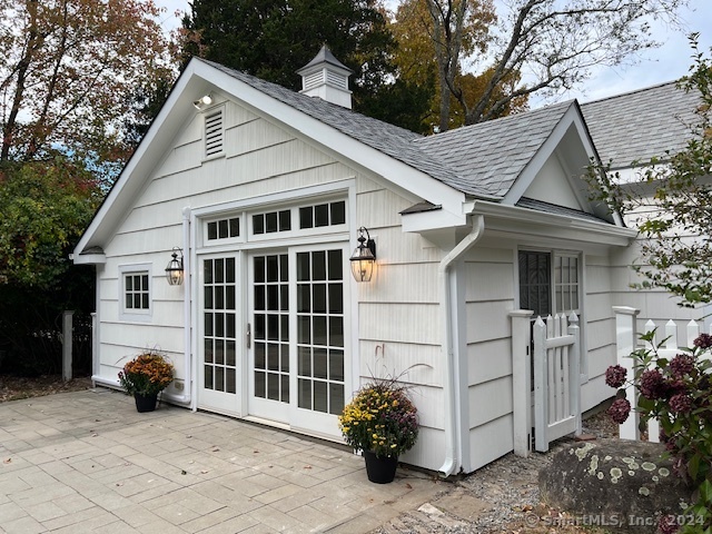 1704 Newfield Avenue Stamford CT 06903