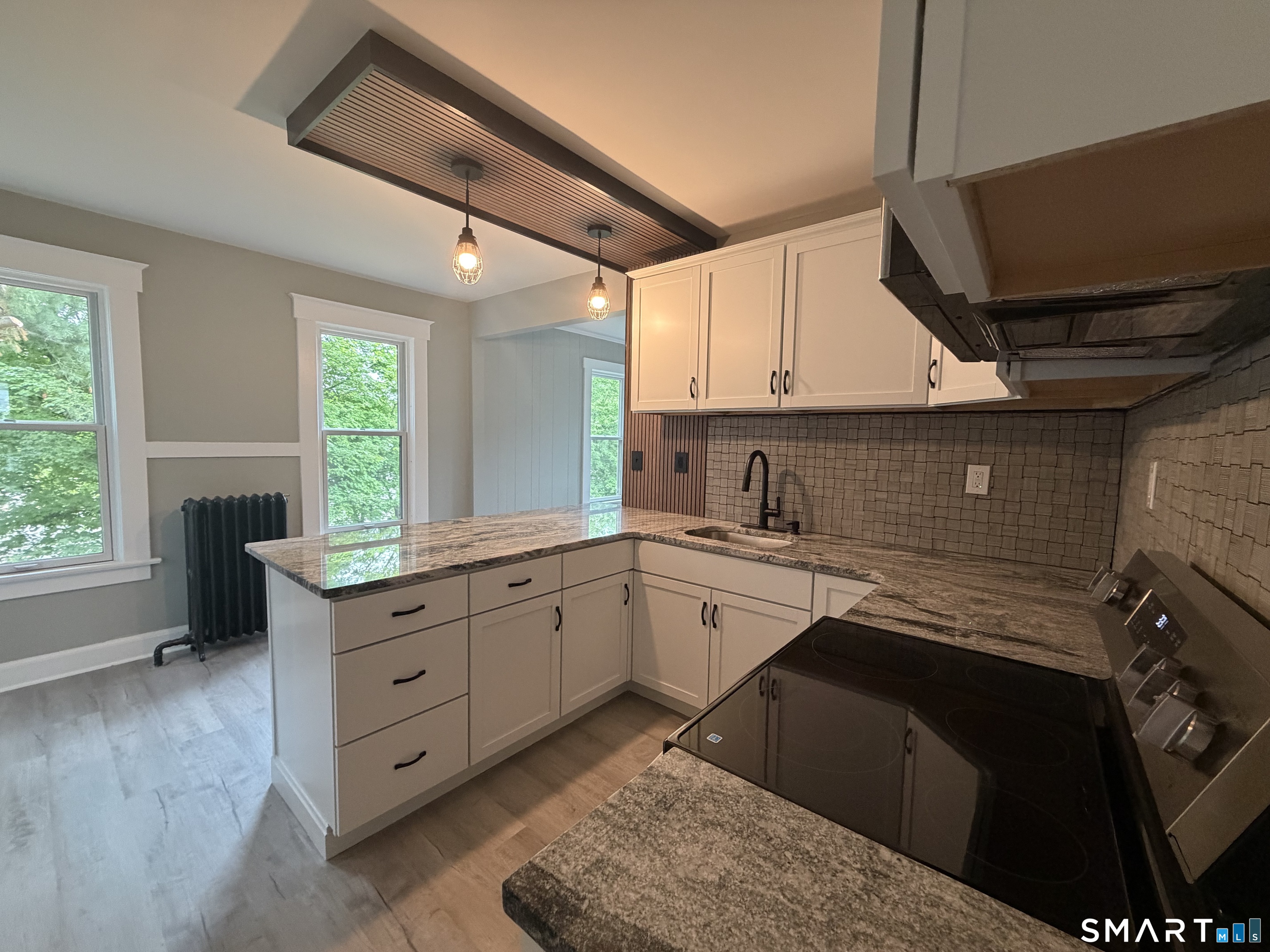 171 Norwood Avenue New London CT 06320