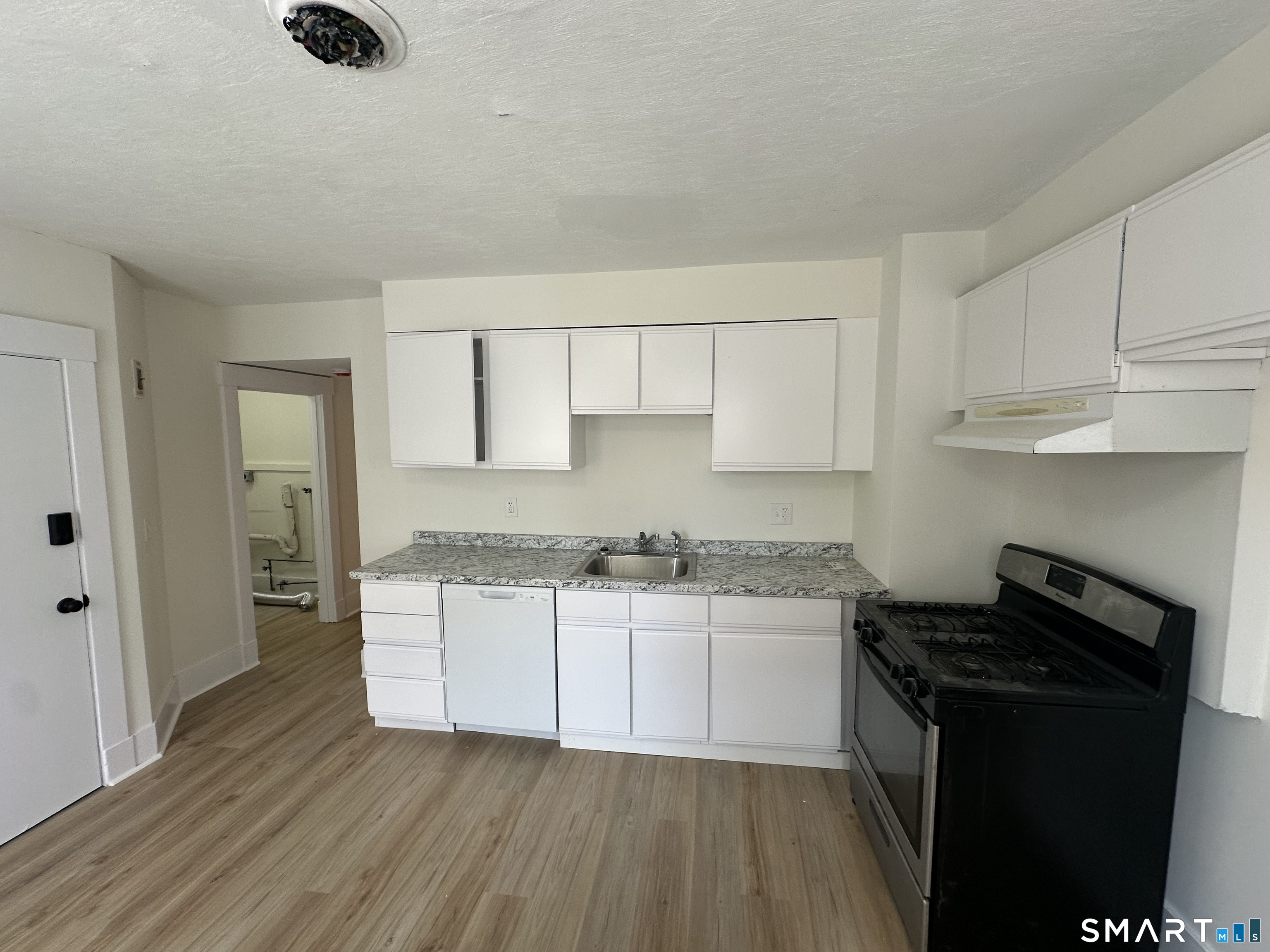 101 Riverview Avenue New London CT 06320