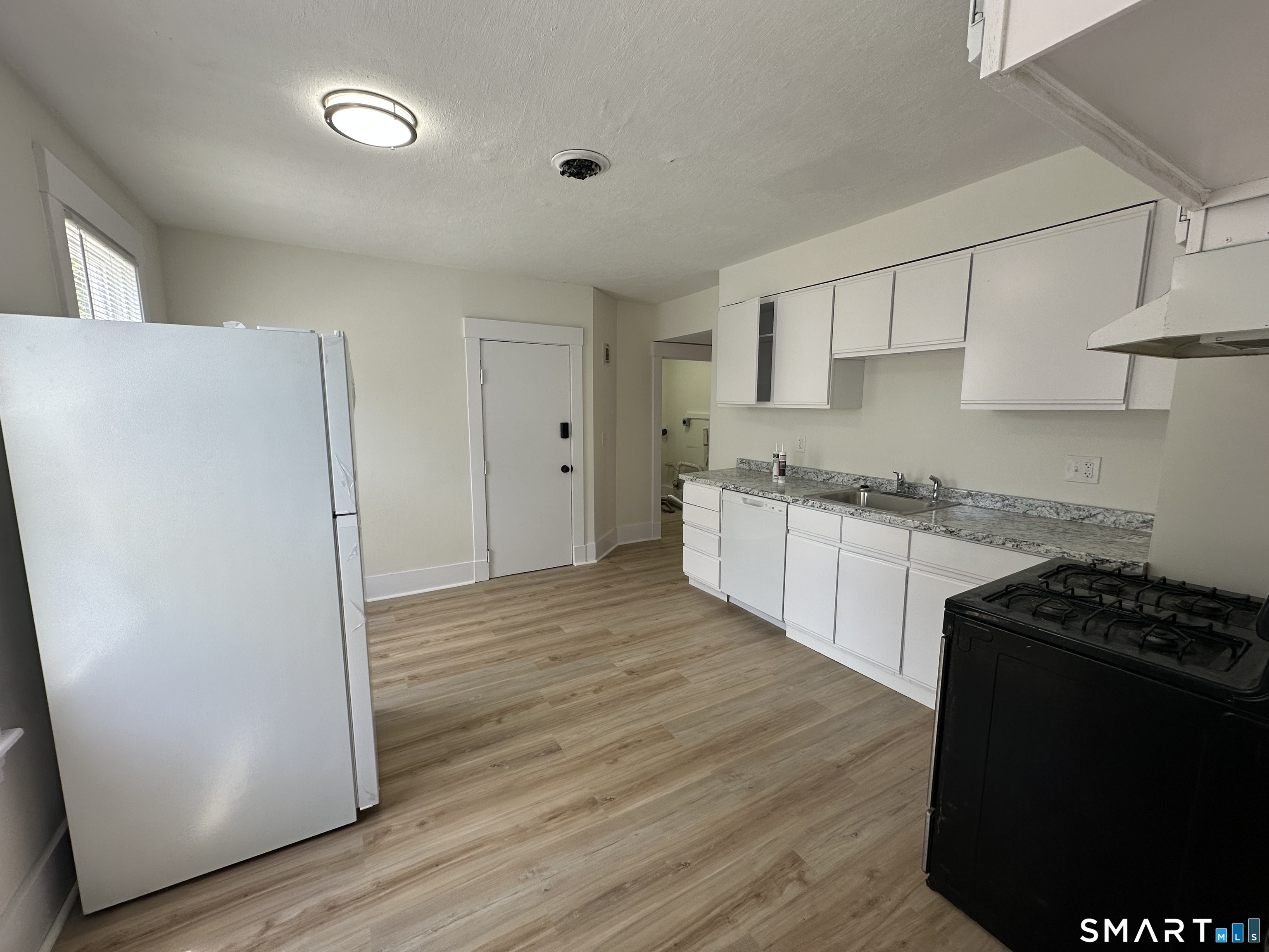 101 Riverview Avenue New London CT 06320