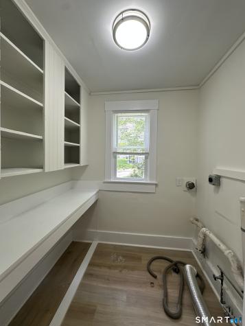 101 Riverview Avenue New London CT 06320