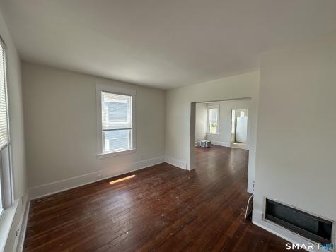 101 Riverview Avenue New London CT 06320