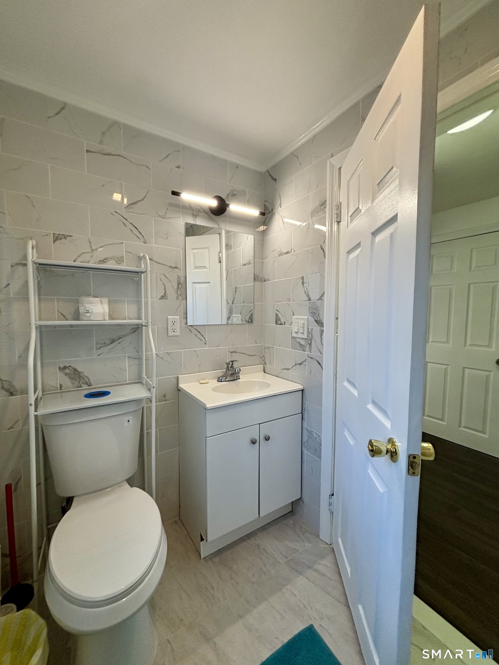 11 Sycamore Road Norwich CT 06360