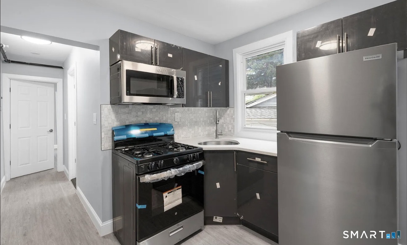 1874 Barnum Avenue Stratford CT 06614
