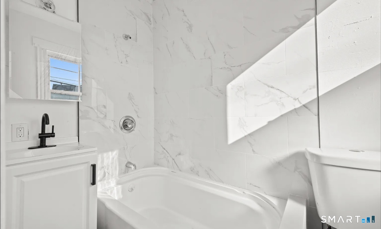 1874 Barnum Avenue Stratford CT 06614