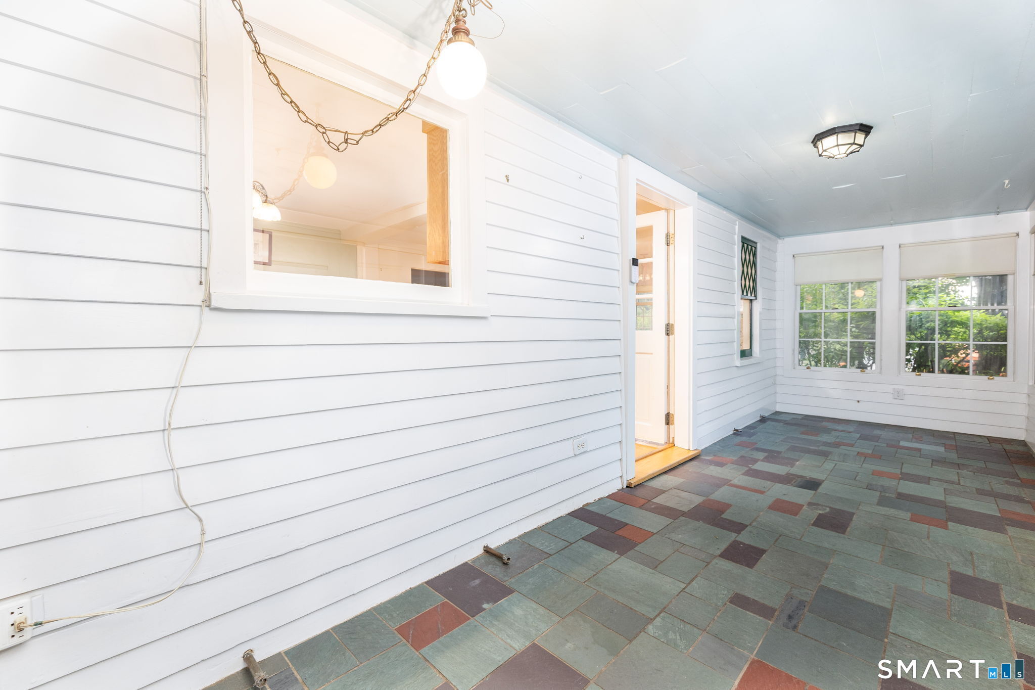73 Westledge Road Simsbury CT 06092