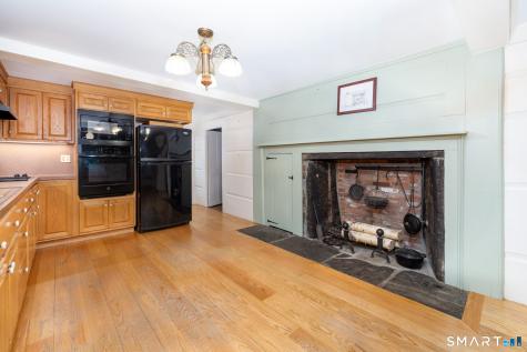 73 Westledge Road Simsbury CT 06092