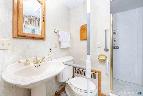 73 Westledge Road Simsbury CT 06092