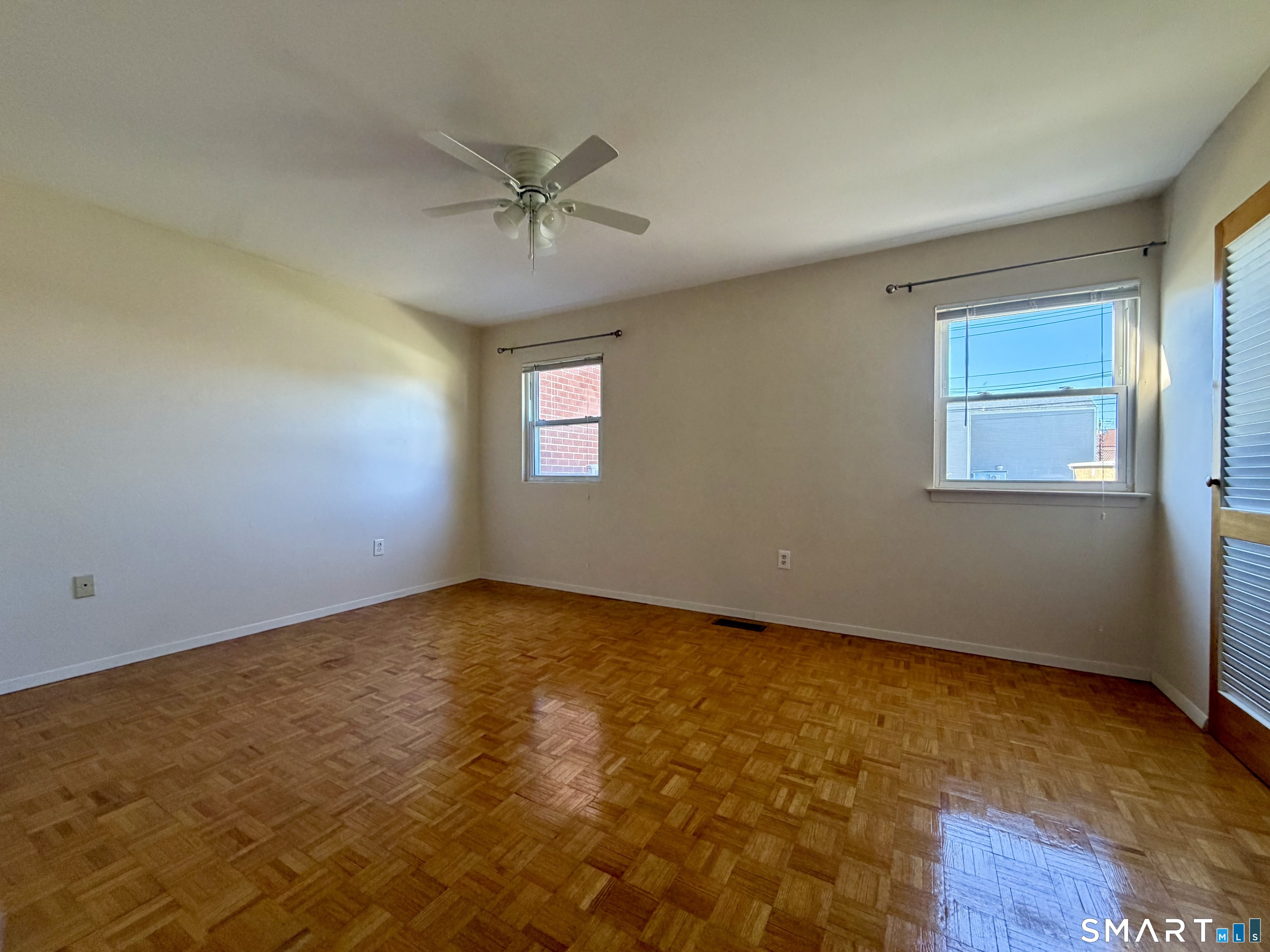 49 East Broadway Milford CT 06460