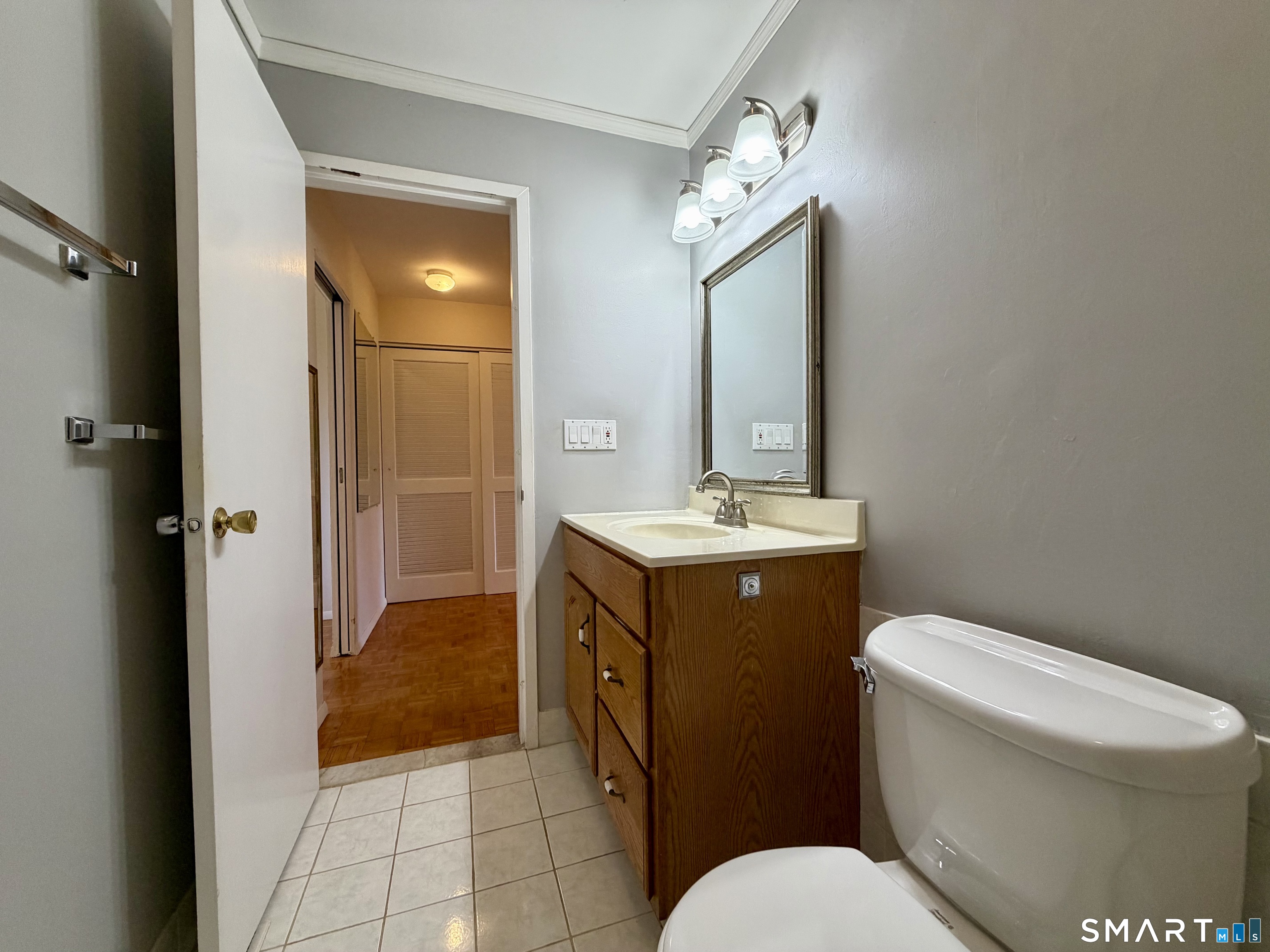 49 East Broadway Milford CT 06460