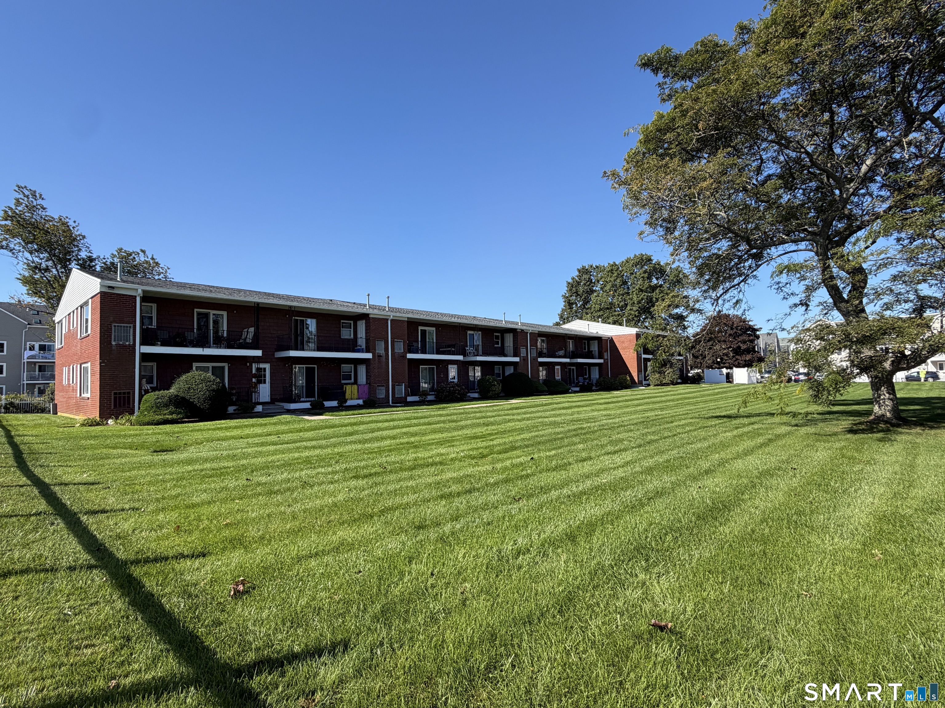 49 East Broadway Milford CT 06460