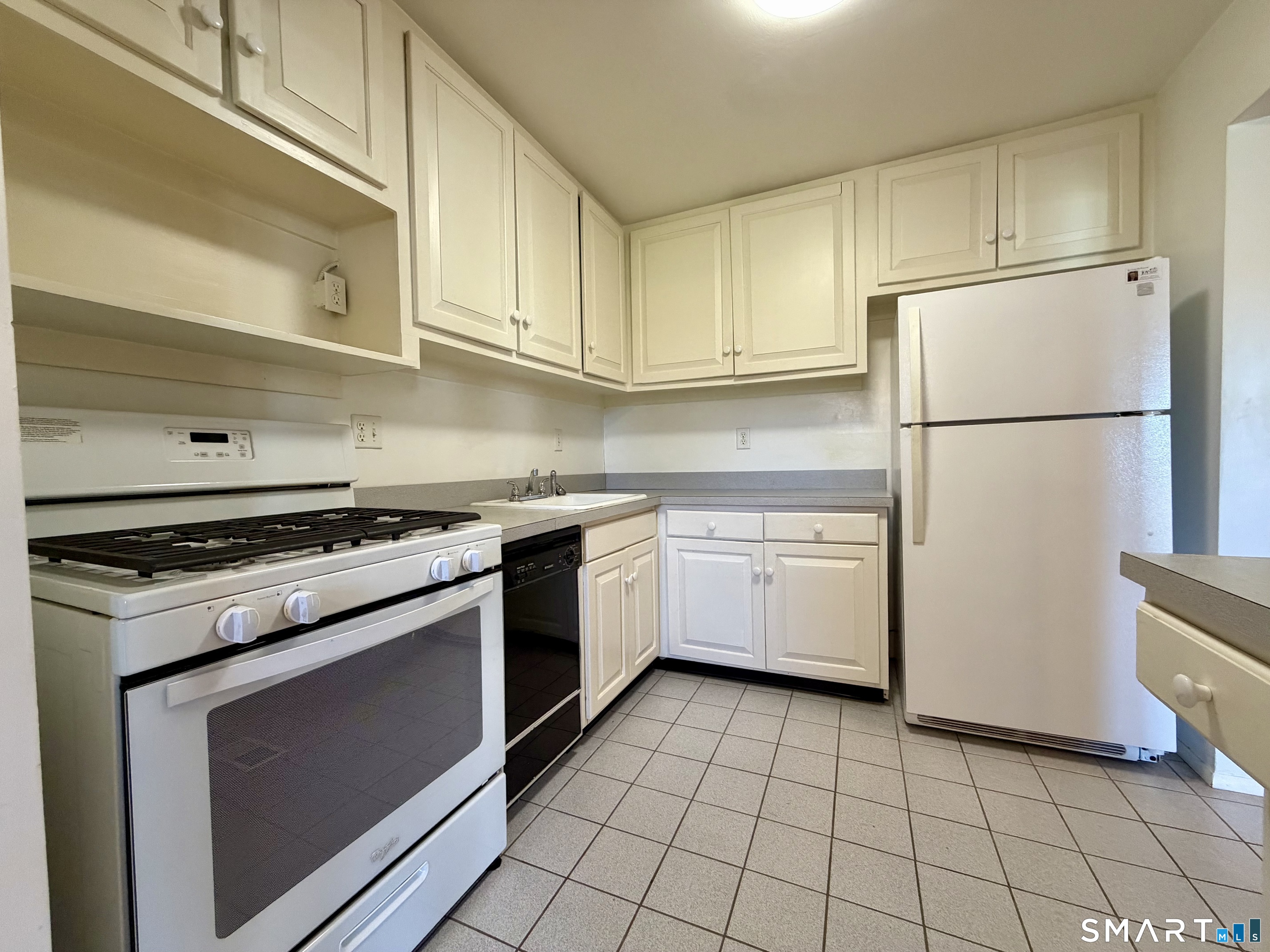 49 East Broadway Milford CT 06460