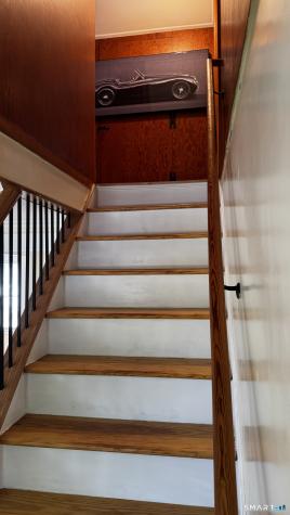 406 Oakwood Avenue West Hartford CT 06110