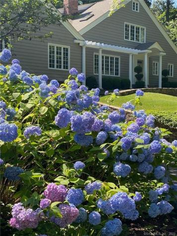 6 Green Beach Drive Norwalk CT 06853