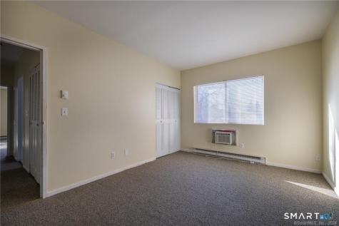 80 Claudia Drive West Haven CT 06516