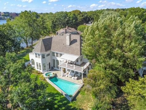 19 Weeds Landing Darien CT 06820