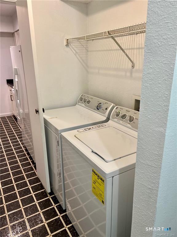 41 Crown Knoll Court Groton CT 06340