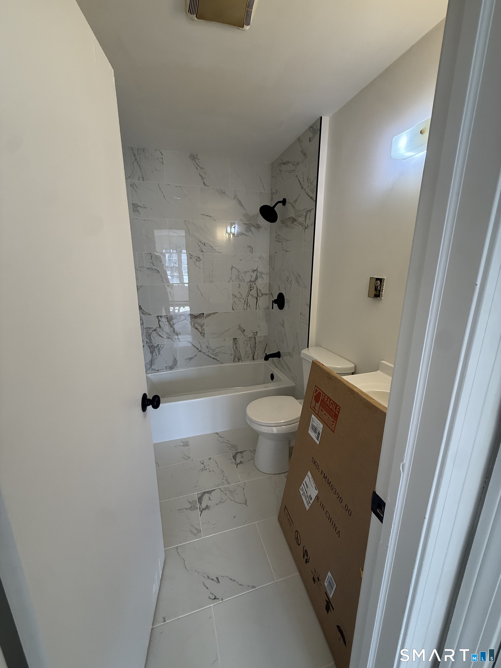 14 Averill Place Branford CT 06405