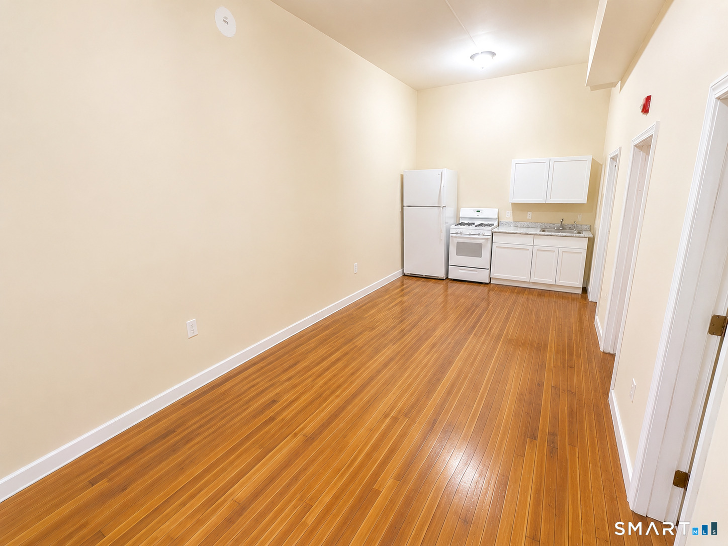 105 Bank Street Waterbury CT 06702