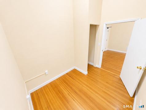105 Bank Street Waterbury CT 06702