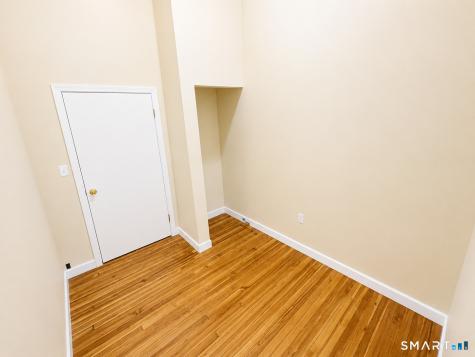 105 Bank Street Waterbury CT 06702