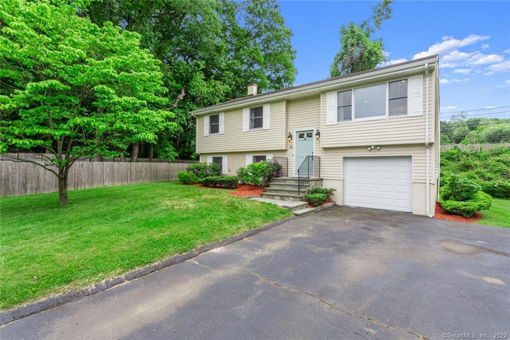 25 Arnold Lane Norwalk CT 06853