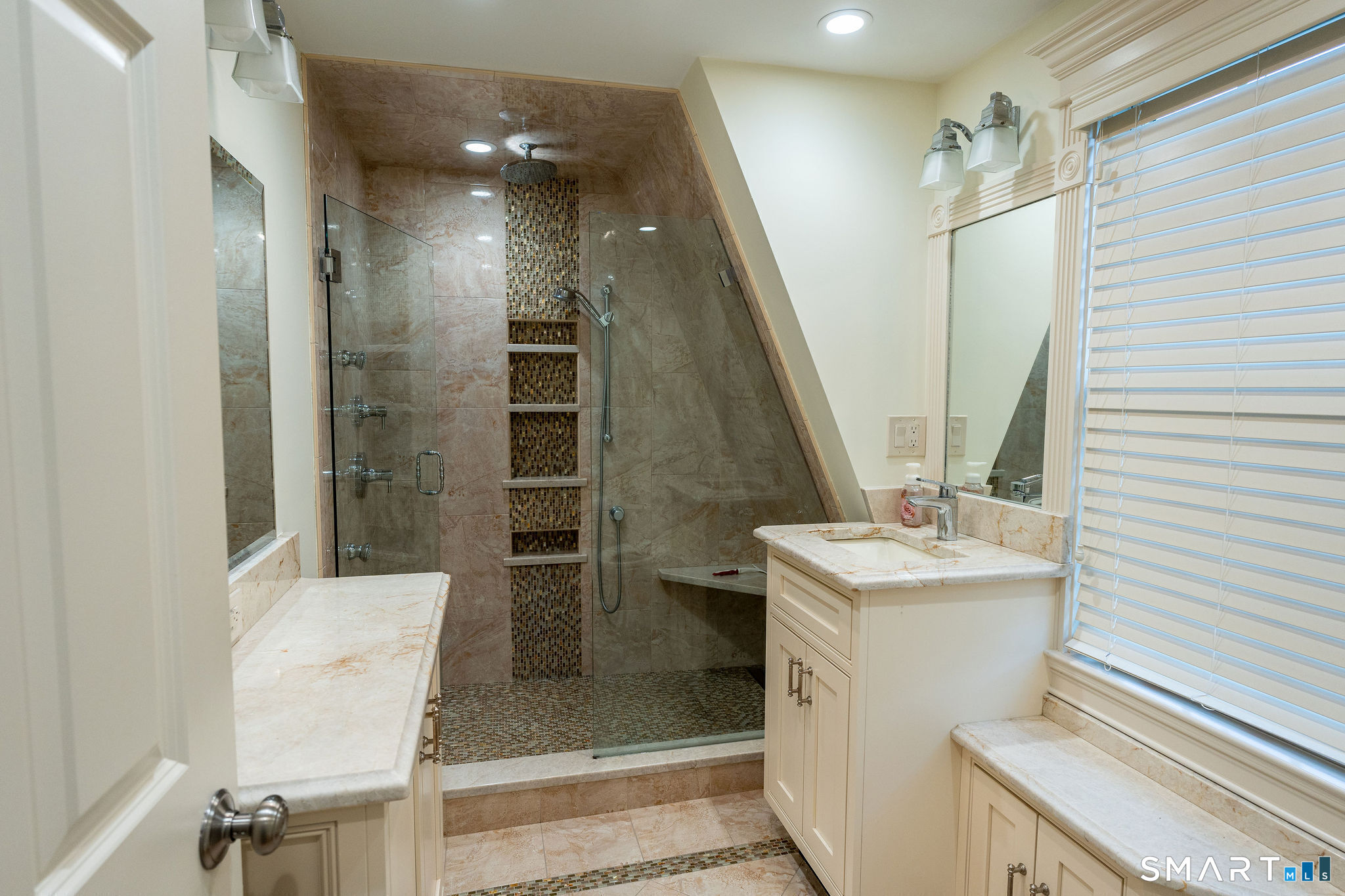 231 Buckingham Street Watertown CT 06779