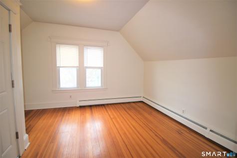 19 Nesbit Avenue West Hartford CT 06119