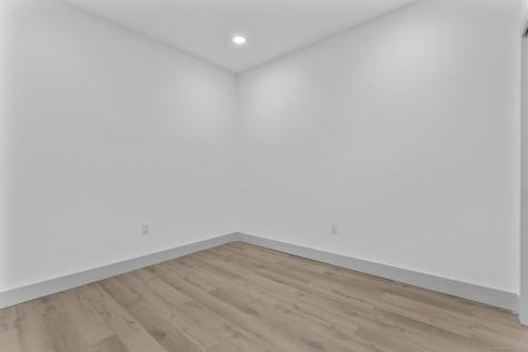 111 Bank Street Waterbury CT 06702