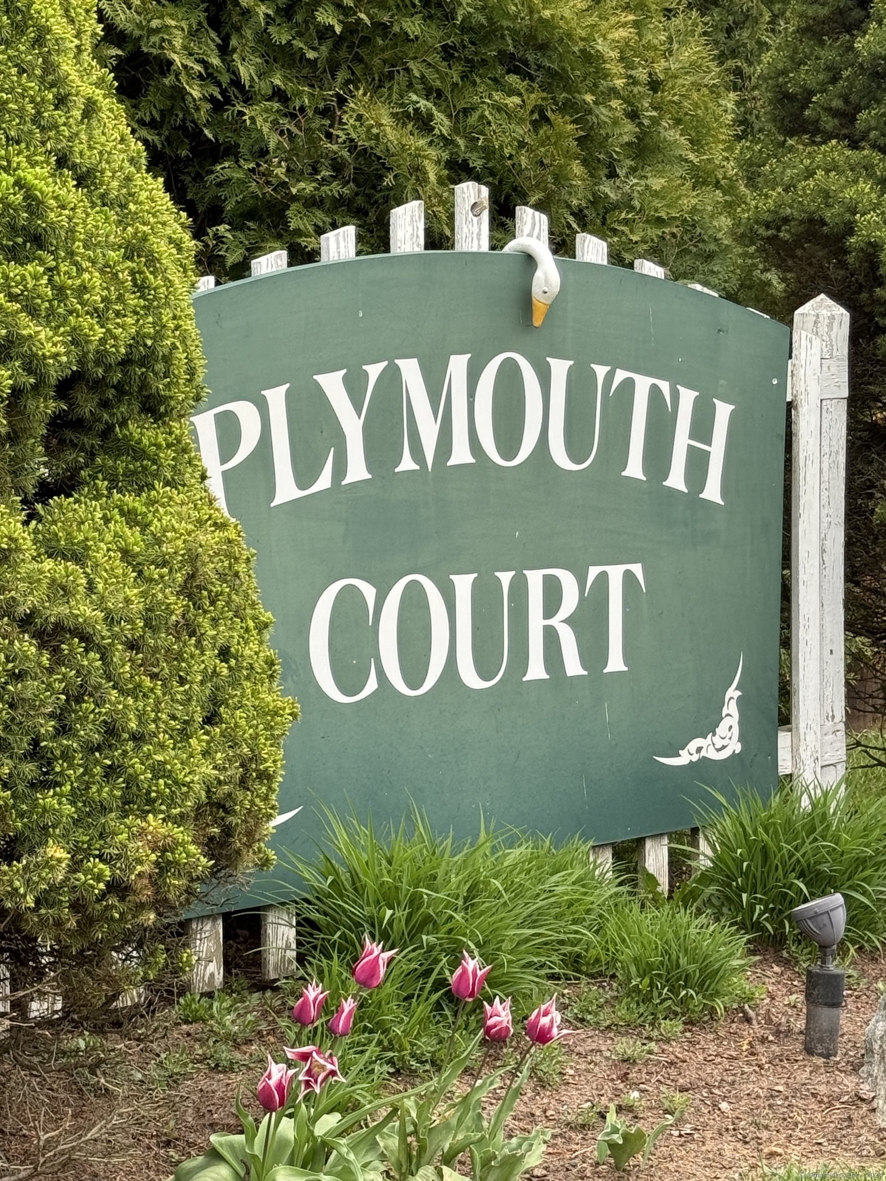 14 Plymouth Court Clinton CT 06413