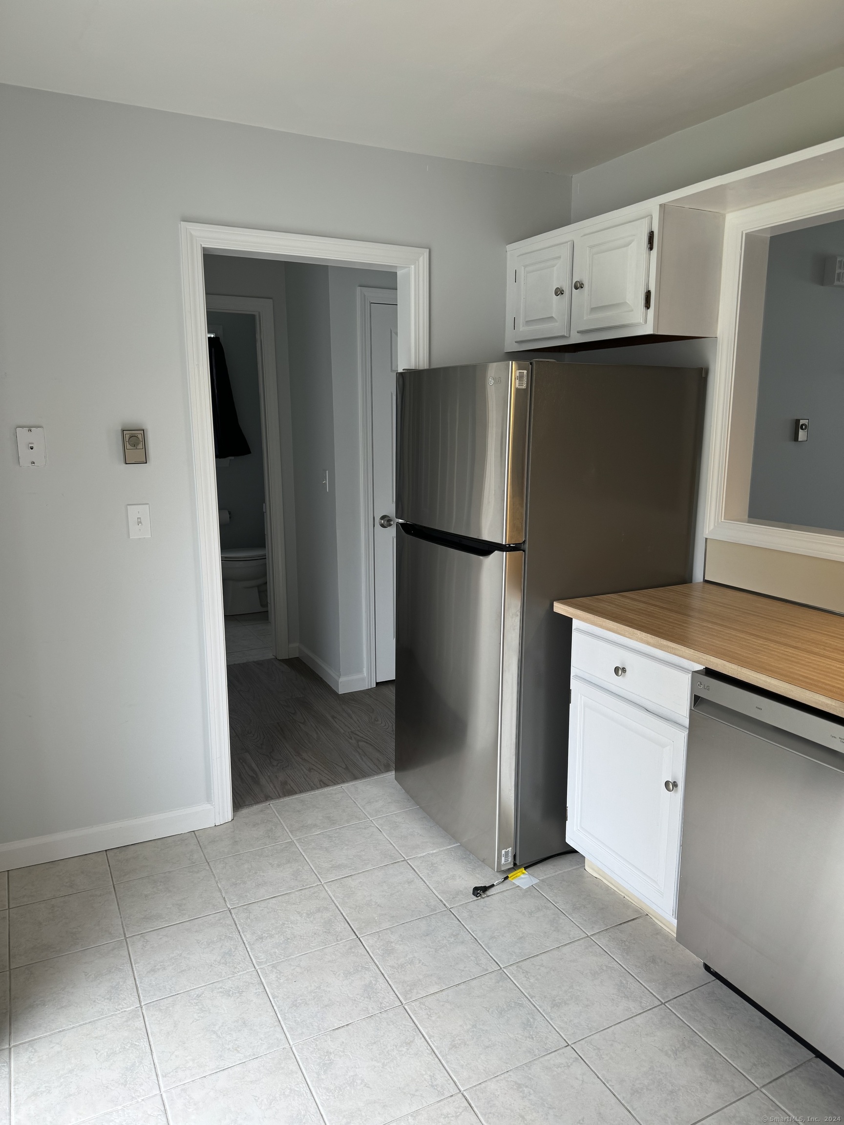 14 Plymouth Court Clinton CT 06413