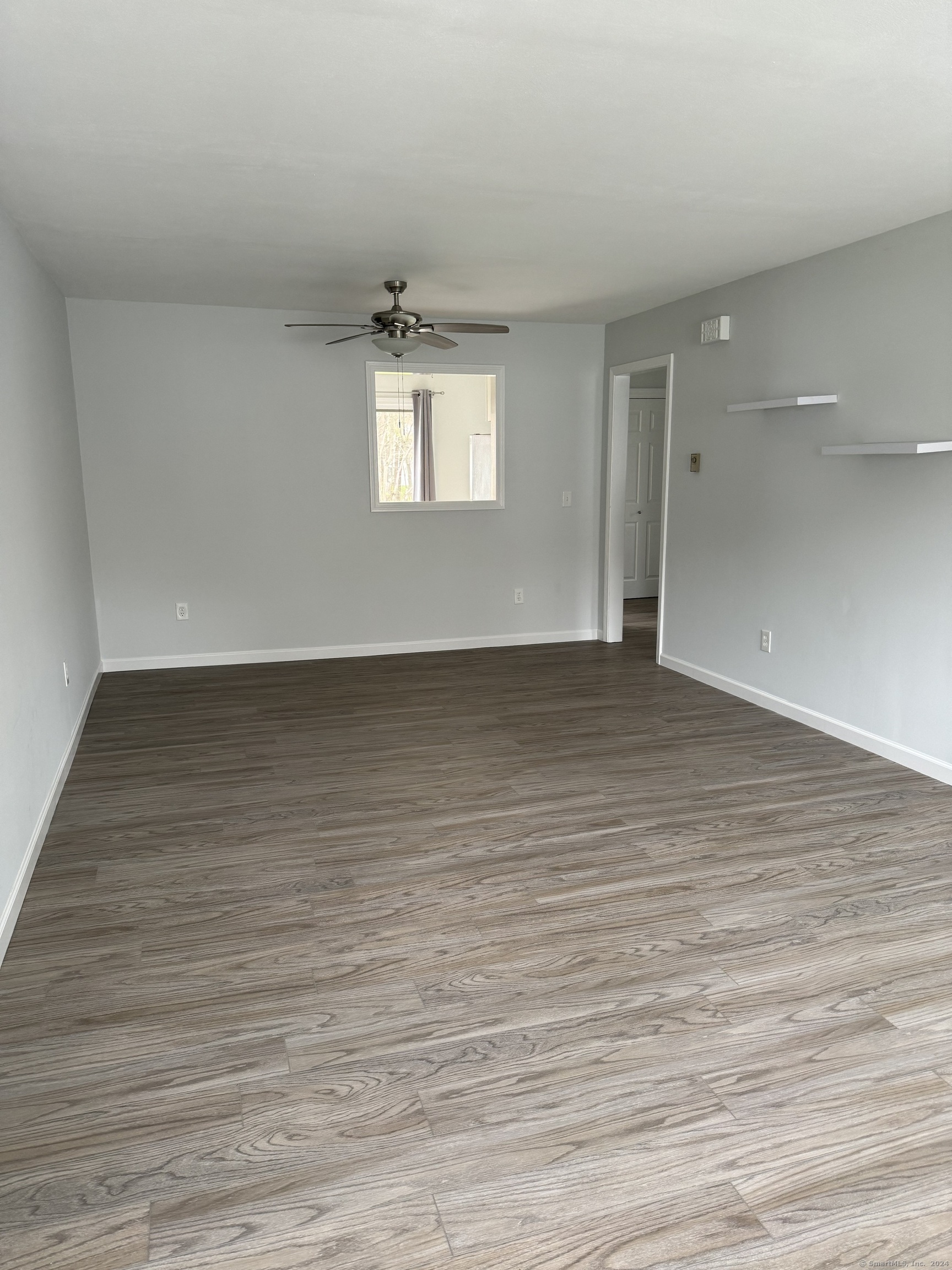 14 Plymouth Court Clinton CT 06413