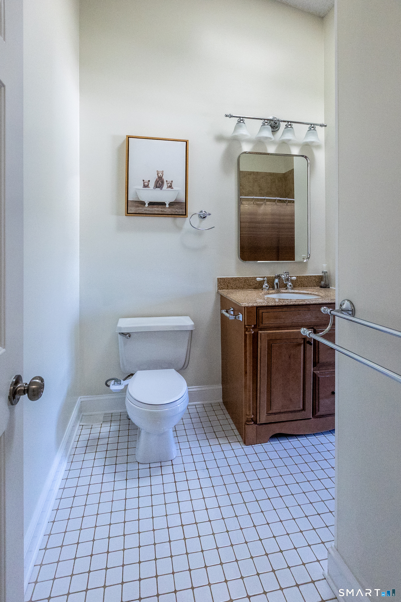75 Commodore Commons Derby CT 06418