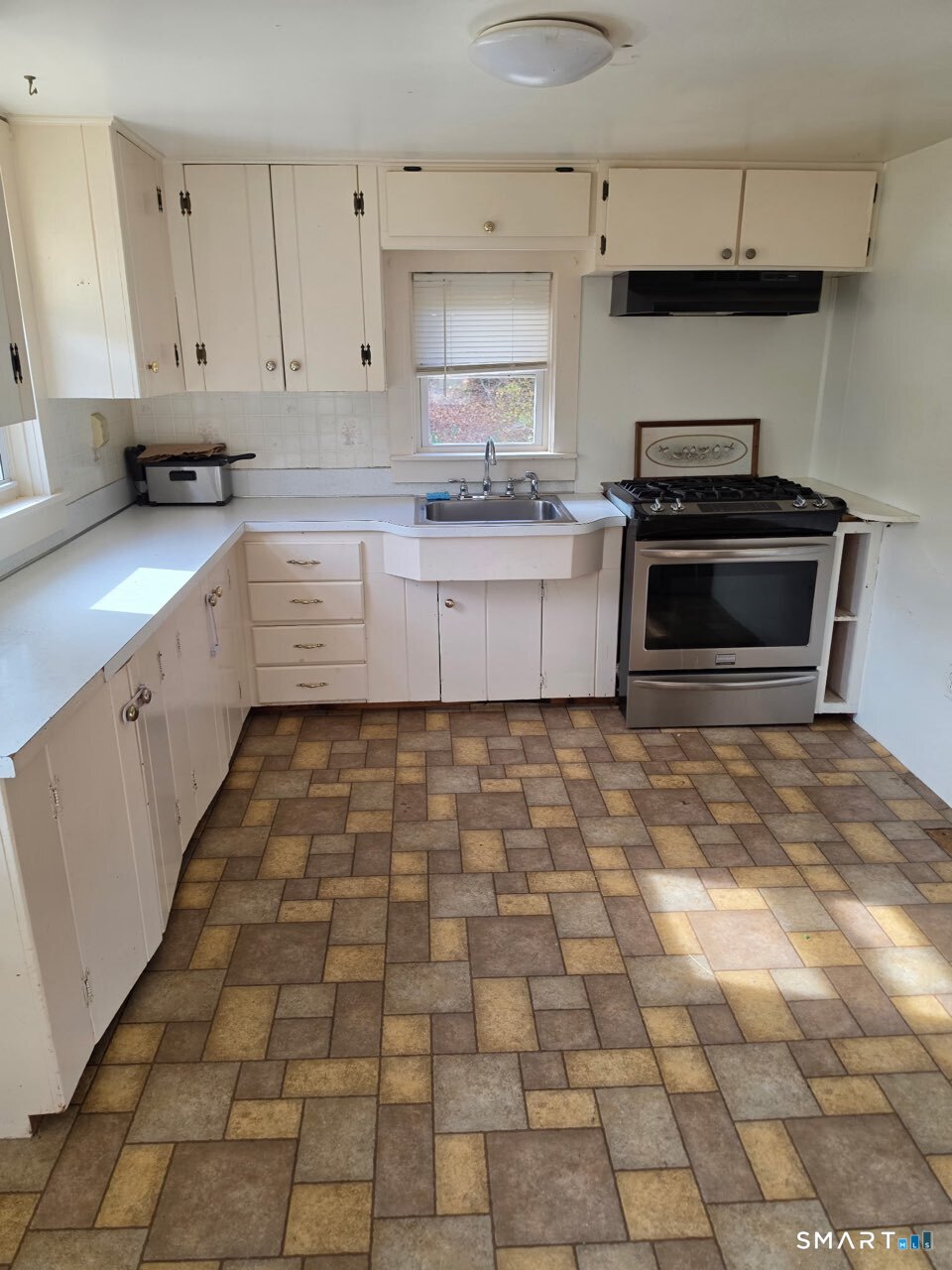 187 Killingly Avenue Putnam CT 06260