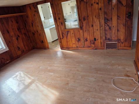 187 Killingly Avenue Putnam CT 06260