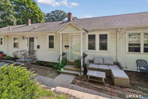 12 Husted Lane New Canaan CT 06840