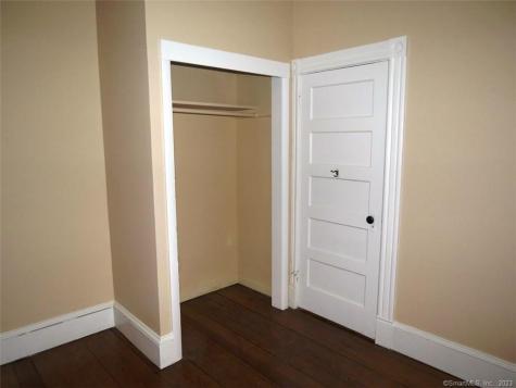 13 Wilcox Street Wethersfield CT 06109
