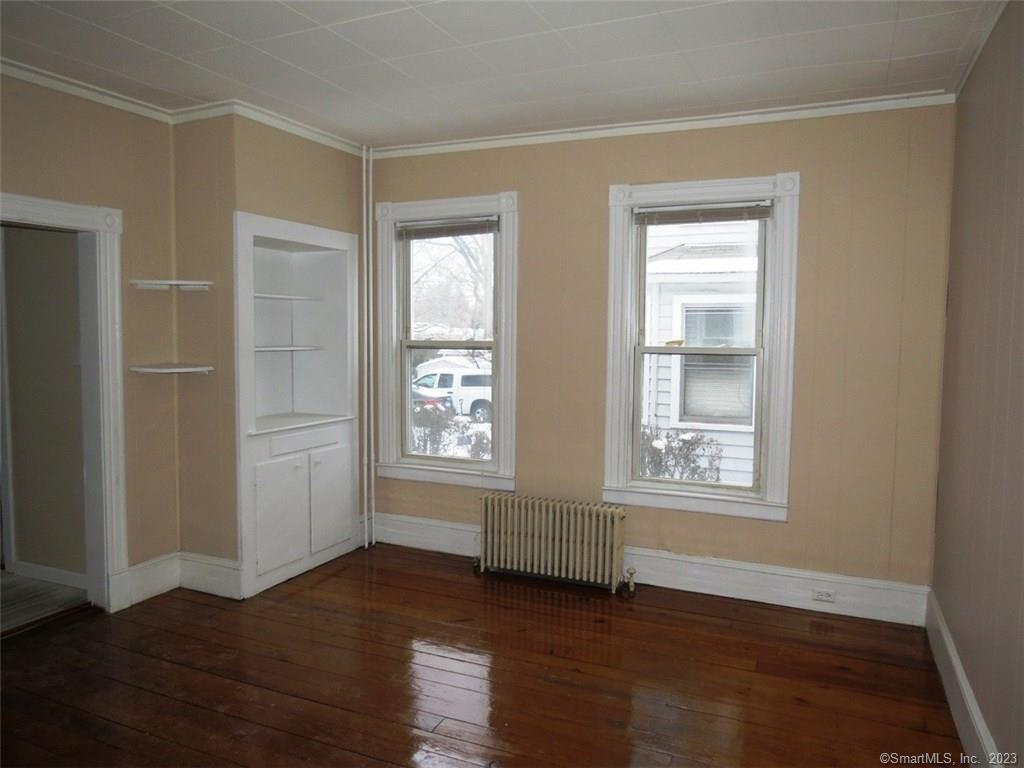 13 Wilcox Street Wethersfield CT 06109