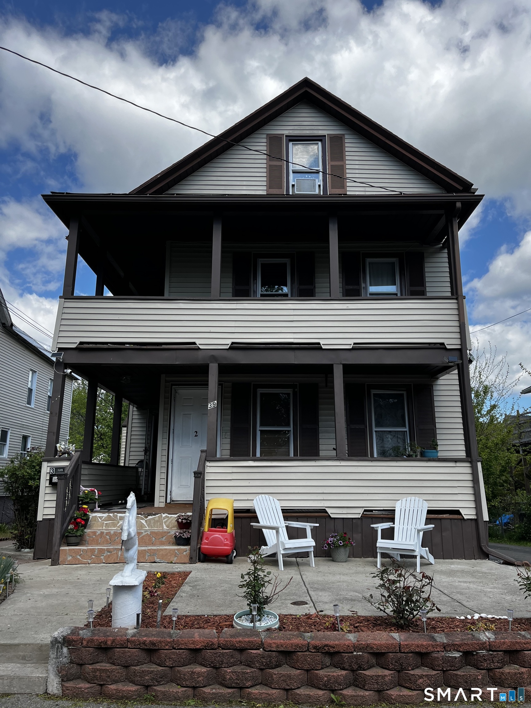 39 Holmes Avenue New Britain CT 06053
