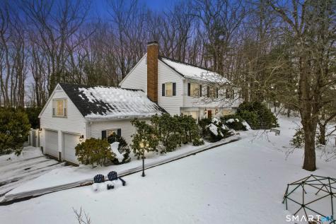 10 Candlewood Lane Farmington CT 06032